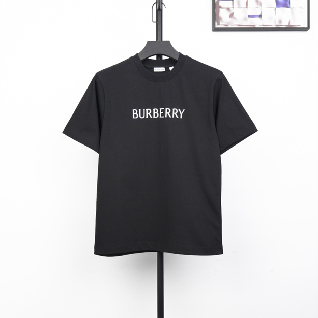 버버리 레터링 반팔