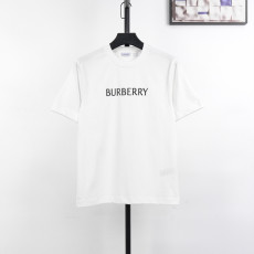 버버리 레터링 반팔