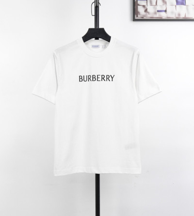 버버리 레터링 반팔