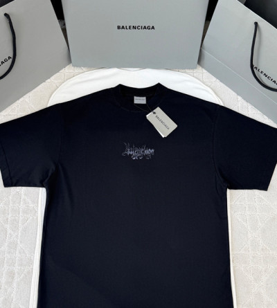 발렌시아가 프린팅 반팔